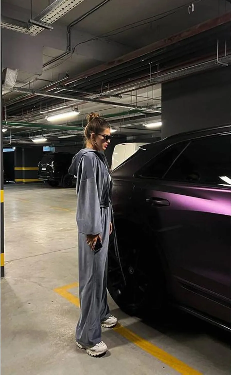 Perbai Womens Velour Tracksuit 2 Piece Sweatsuit Oversized Full Zip Hoodie Wide Leg Pants Sets