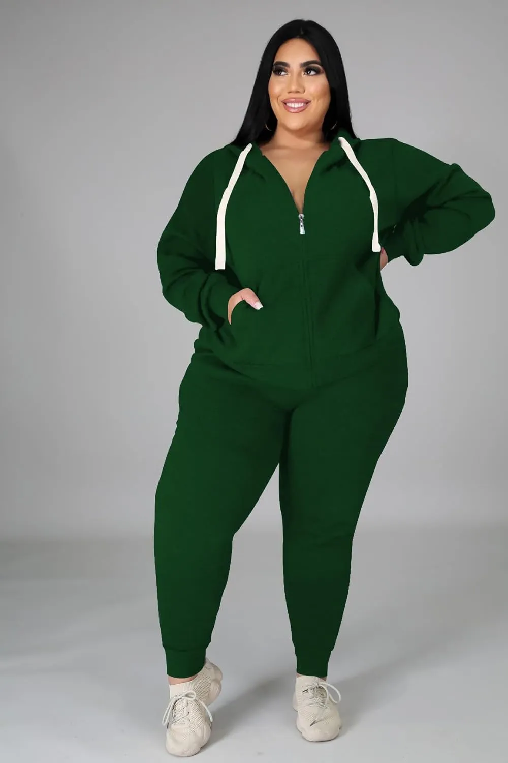 YeGine Womens Plus Size Two Piece Outfits Sweatsuits Casual Long Sleeve Set With Pockets